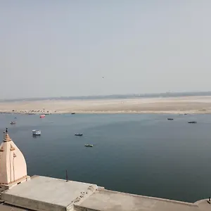 Inn Dwivedi Sri Omkar Palace